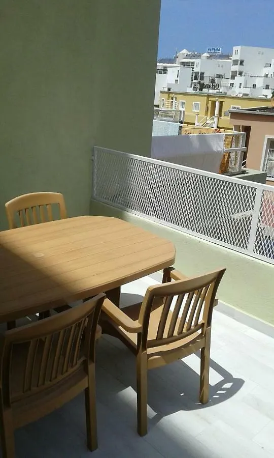 شقة Bonito Apartamento Complejo Orlando أذيخي